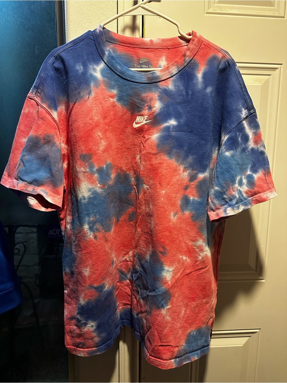 Nike Tie-Dye T-Shirt Size XL Red Blue Loose Fit DD2720-100